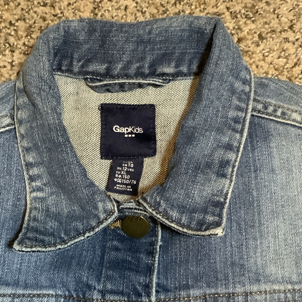 GapKids Girls Blue Denim Jacket Medium Wash Size XL 12 Years RN54023 - Picture 2 of 5